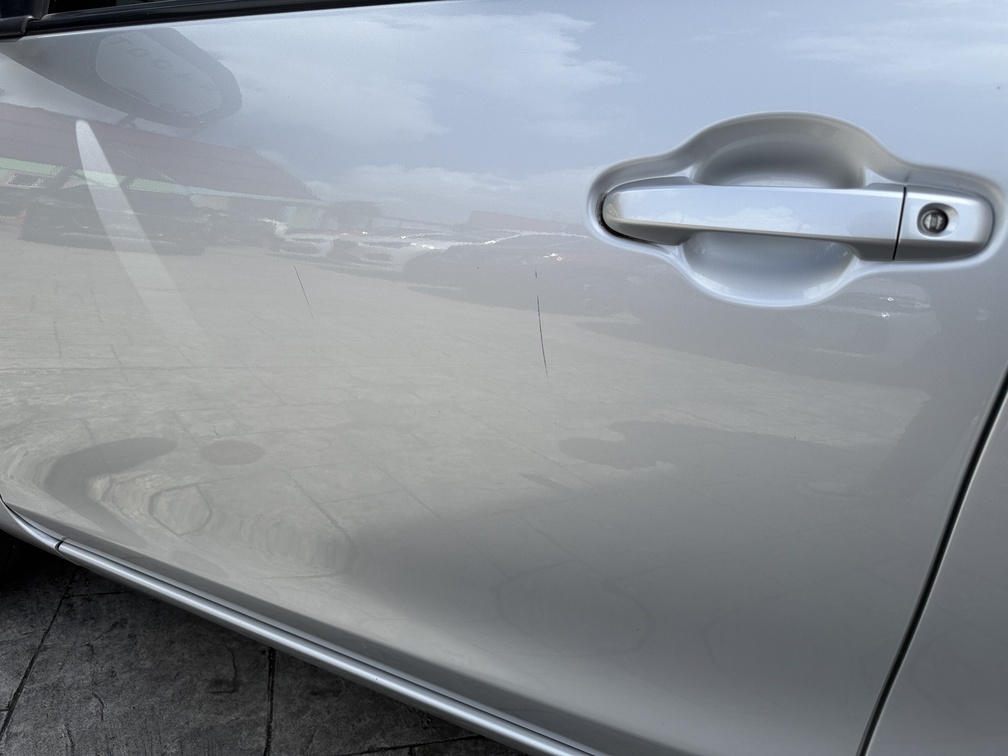 TOYOTA PRIUS 2021